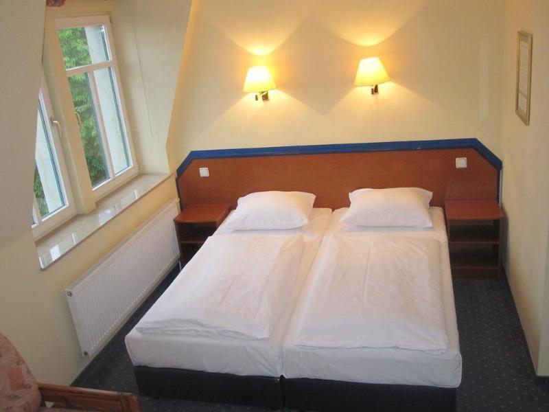Hotel Amadeus Dresden Neustadt ภายนอก รูปภาพ