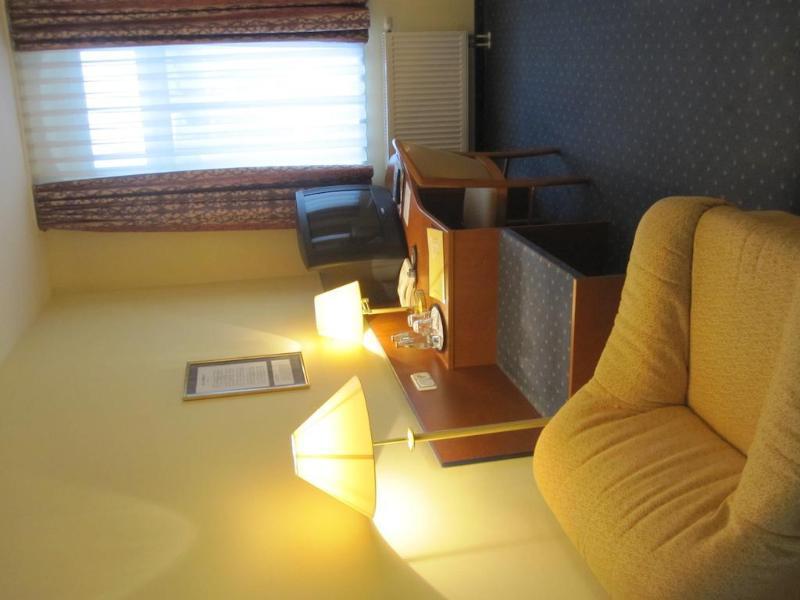 Hotel Amadeus Dresden Neustadt ภายนอก รูปภาพ